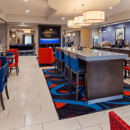 Best Western Plus Ardmore Inn  Suites