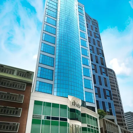 iclub Wan Chai Hotel Отели рядом с достопримечательностью «Монумент Воссоединения»