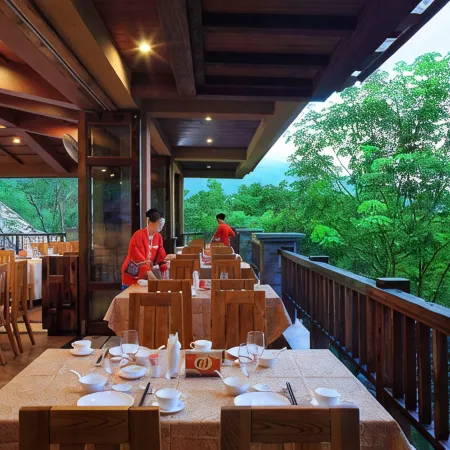Baoting Rainforest Fairyland Resort & Spa Qixian Mount