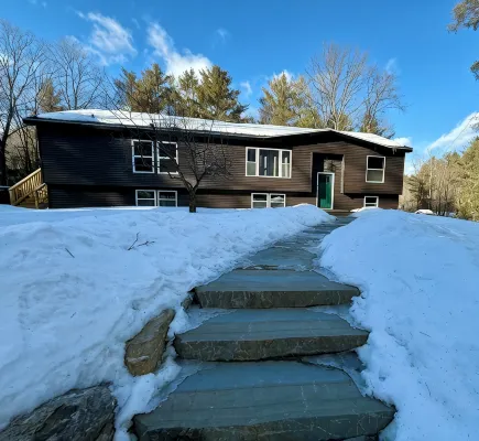 Beautiful property close to Lake George and Gore Mountain - Wi-Fi