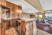 Spacious Ellicottville 5-bedroom 4-bath chalet with WiFi, AC