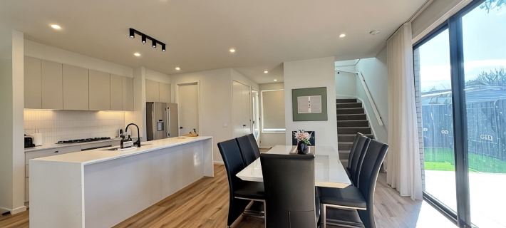 Aalto Retreat 3: Chic & Modern, Close 2 Everything Hotels in Dromana