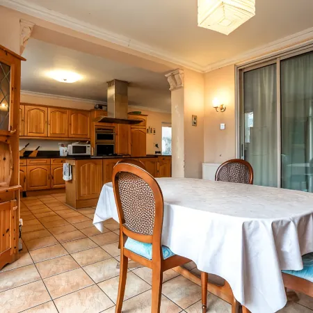Guest House Ellipse - Whetstone