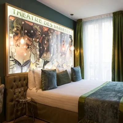 Hotel les Bulles de Paris Hotels near Notre-Dame Cathedral of Paris