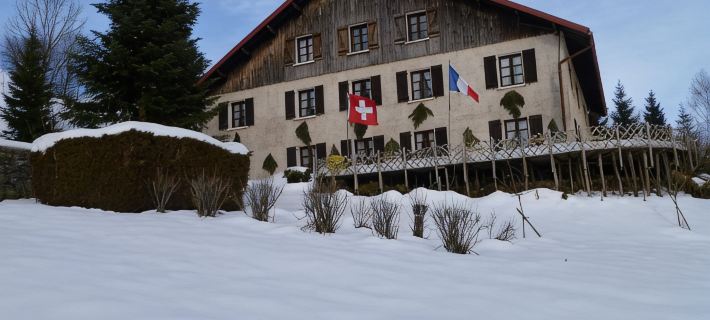 Le Castel Blanc Doubs otelleri
