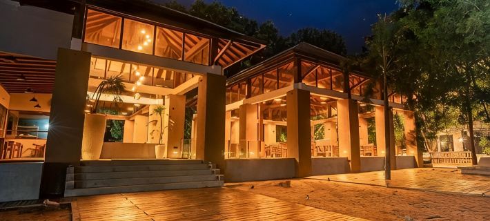 Paradise Bay Resort - Arugambay Hotels in Arugam Bay