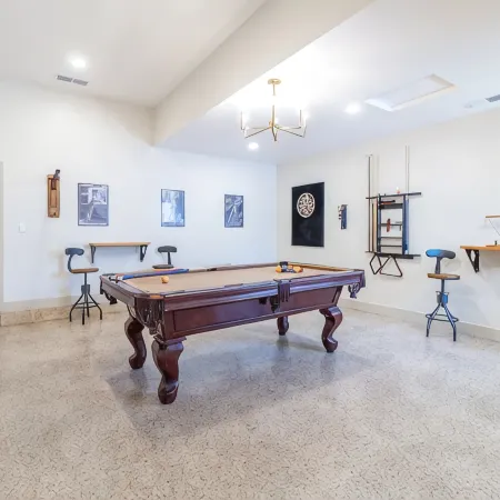 The Deco Retreat - UNR - Pet Friendly
