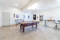 The Deco Retreat - UNR - Pet Friendly
