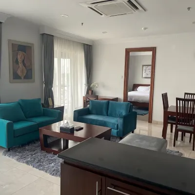 Toeti Roosseno Plaza Hotels near Kemang