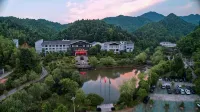 the Fa Shui Forest Hot Spring Resort