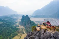 Consiana Vang Vieng Hotel - parcheggio