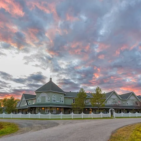 Cedar Meadows Resort & Spa, Ascend Hotel Collection