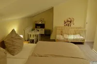 Busches-Butze: Large Family Vacation Apartment with Fireplace & Sauna - Wi-Fi