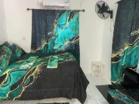 Family Reunions Holiday 4 Bedrooms, 5 Beds Rentals in St Thomas,jamaica