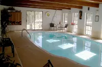 Tavares Inn