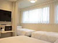 Royal Jade Boutique Hotel Hotels near Shipai Metro Station