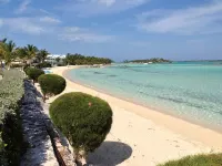 Beachside Exuma Villa newly remodeled!Great location near resorts & restaurants - Beach