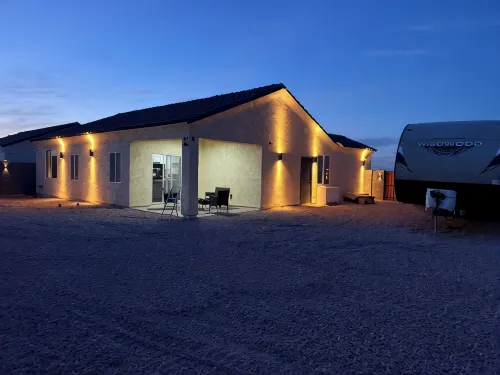 Charming 3-bedroom house with WiFi and AC in lovely Arizona City