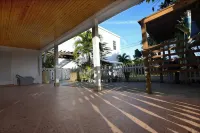 SKYLINE LOFT IN DOWNTOWN JENSEN BEACH - Homestays