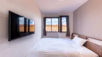 FLYCAT HOTEL