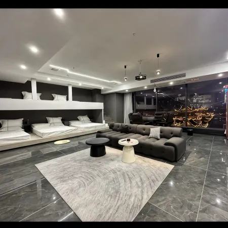 Yanhe Shousu E-Sports Hotel