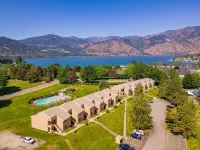 Tennis Village Hotels in Manson