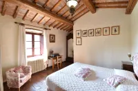 Near Siena (6 km), in Chianti, swimming pool and terrace, Wi-fi, A / C - Wi-Fi