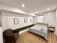 Unique Wildwood 3 BR 1,5 BA House in the Heart of town - 4-Star