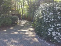 Vacation apartment "Kaminzimmer" in the 2-stall country house in the Rhodo garden. Hotels in Westerstede
