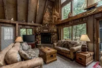 Rustic, cozy log home vacation retreat near Sister Bay. - Feriehus