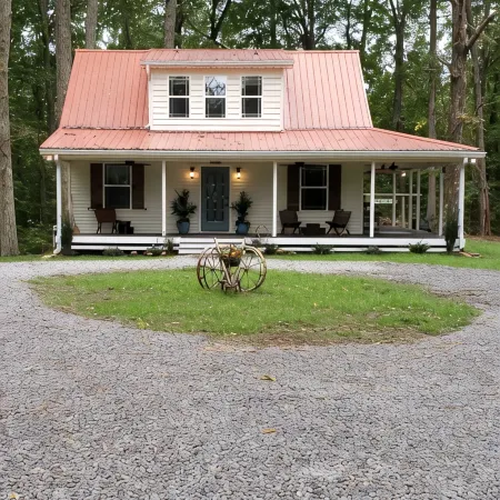 Porchland Cottage -PRACTICALLY NEW HOUSE with Countryside view -pet friendly