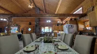 Log Home close to Hiking Trails! - Chalets