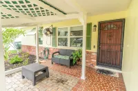 3BR Peaceful Pond Paradise near Clearwater, Highland Rec w/ Free Parking & Wi-Fi