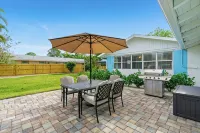 Tropical Oasis for your Naples Getaway!