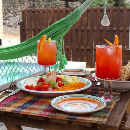 Transhi by Cunuc'i Cristi, we are completely off-the-grid, ground with nature!