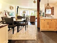 Walk everywhere from Railtown Suite! + spacious, beautiful, & comfortable. - 4 tähden