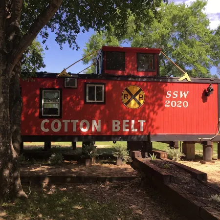 Water Front 1920's Vintage Cotton Belt Caboose