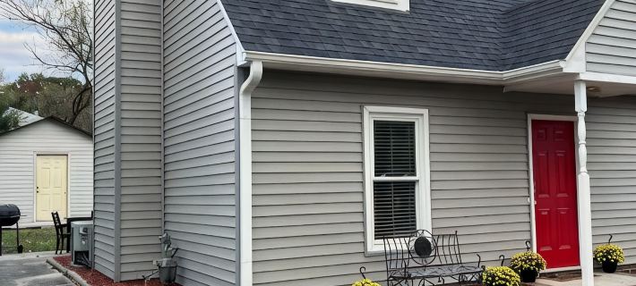 Spacious Charming 3-bedroom house with WiFi and AC in Burlington Hotels in Alamance County