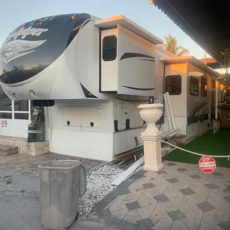Relax in Calusa Key Largo