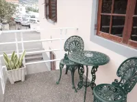 Charming Retreat Machico - 5 min Praia & Centro A