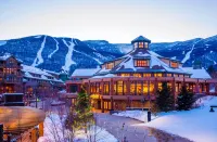 Year-Round Luxury Mountain Villa @ Trapp & Stowe with Resort Amenities Included! - 4-Star