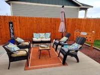 Tranquil 3 Bedroom, 2 Bath Home Near Scenic River Walk!