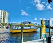 GC Secret Blending a combination of ecclectic and luxury. - Bungalows