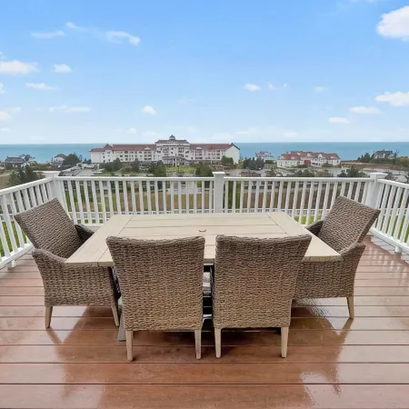 Bay Harbor Condo in Gated Community. Lake Michigan Views, Golfing & Shopping!