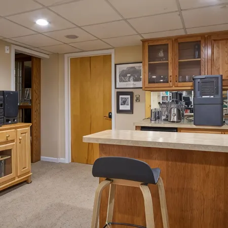 Maison de Blue et Blanc, Exquisite Home Close to Town, Campus, & Beaver Stadium
