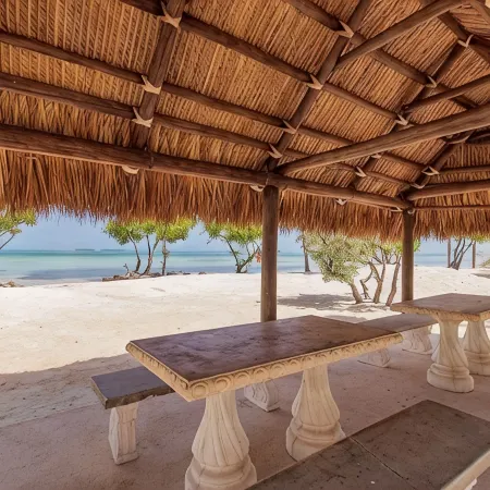 Island pool home awaits in Islamorada's Port Antigua