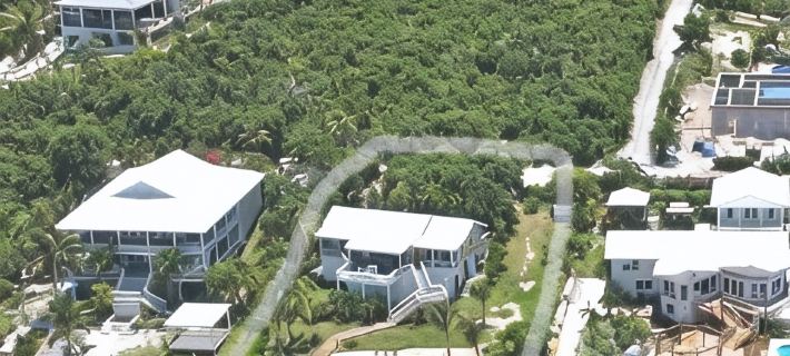 Beachfront House  Private Dock & Beach Tahiti Beach House - Hope Town  5 STAR Hotels in Elbow Cay