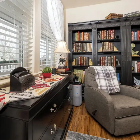 Room With Private Entrance & Private Bathroom & W/D