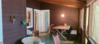 Lakefront Rustic 1930s dog friendly Cabin w/lg screened porch near Lake George - Wi-Fi