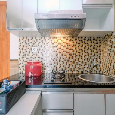 Minimalist & Comfy 2Br @ Titanium Square Apartment Các khách sạn gần Trung tâm mua sắm Cibubur Junction